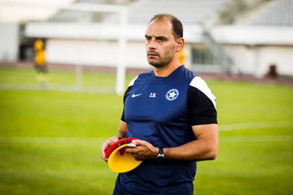 Asteras Tripoliksen päävalmentaja Staikos Vergetiksella on millä mällätä pelaajamarkkinoilla.