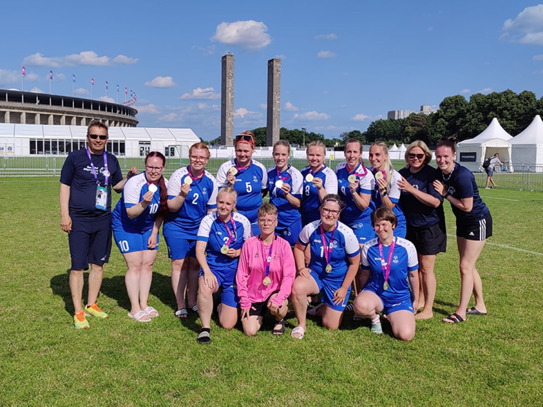 Suomen naisten joukkue sai juhlia Berliinissä Unified-jalkapallon kultamitaleja. Joukkueessa oli mukana 6 urheilijaa, 5 partneriurheilijaa ja 3 valmentajaa.